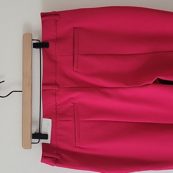 NWT Chico's Holly Red So Slimming Sophia Straight Leg Pants Size 14R - Picture 4 of 7